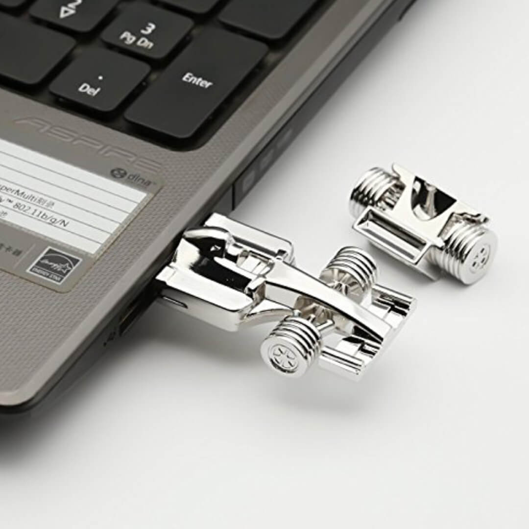 1601365694_Ferrari_Shape_Pendrive_02