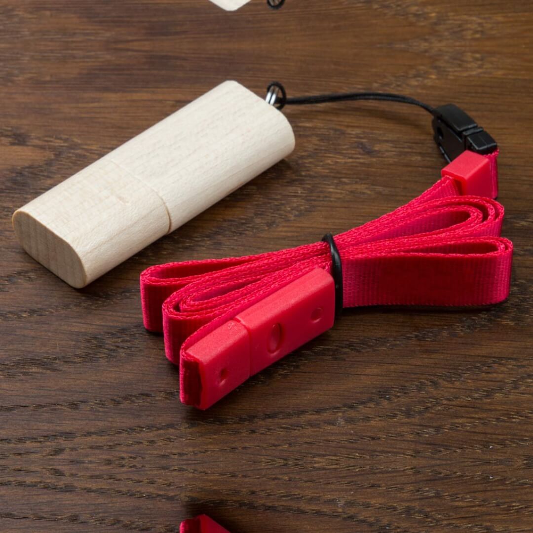 1601366811_Wooden_USB_Pendrive_05