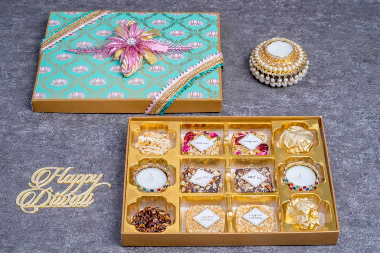 1633086599_Diwali-Gifts-India-Code-No.13-04