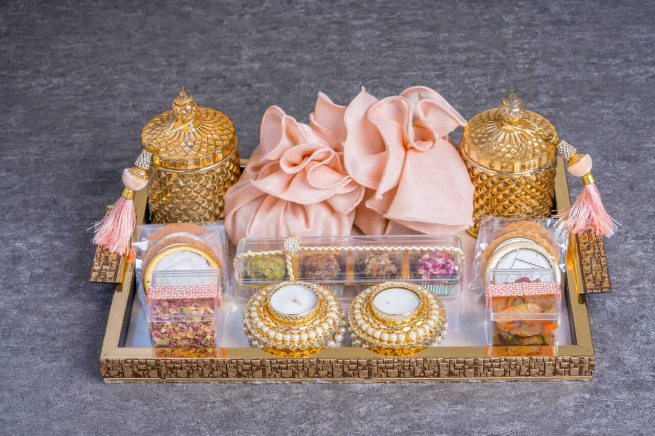 1633436596_Luxury-Diwali-Gift-Hampers-23-03