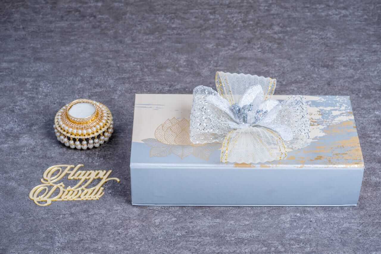 1633436747_Diwali-Gift-Hampers-Ideas-6-03