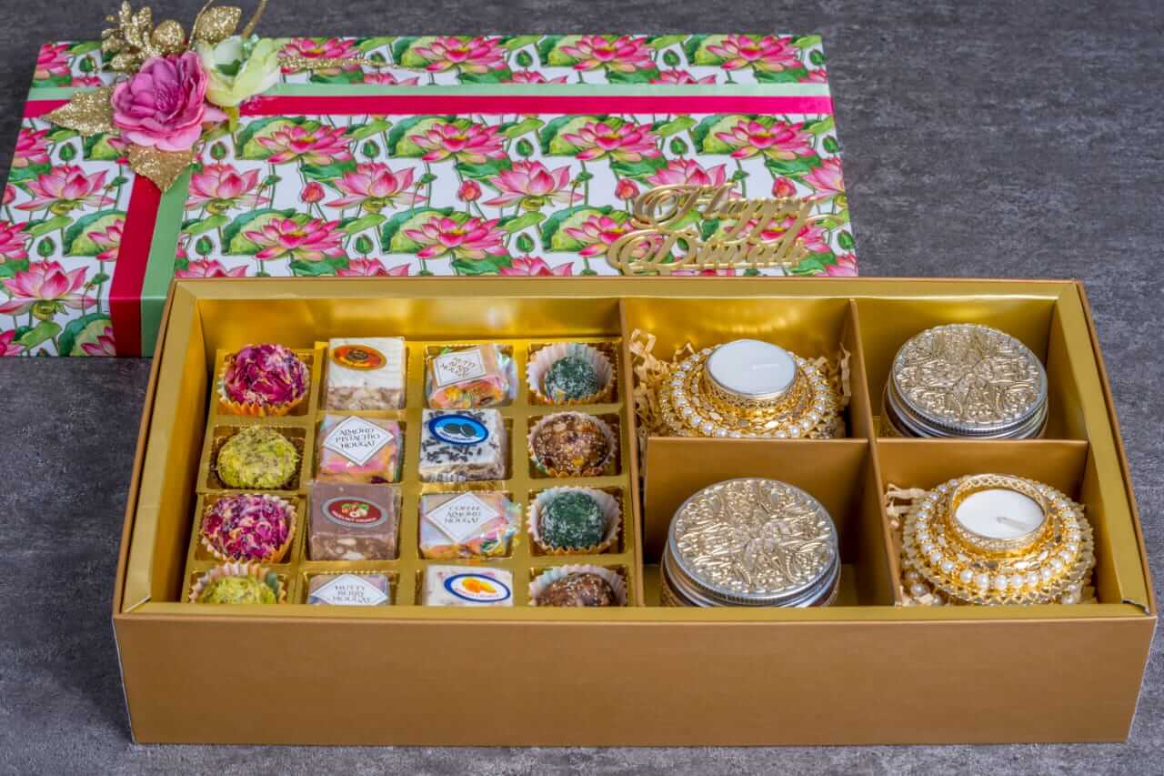 1633438053_Edible-Diwali-Gifts-15-03
