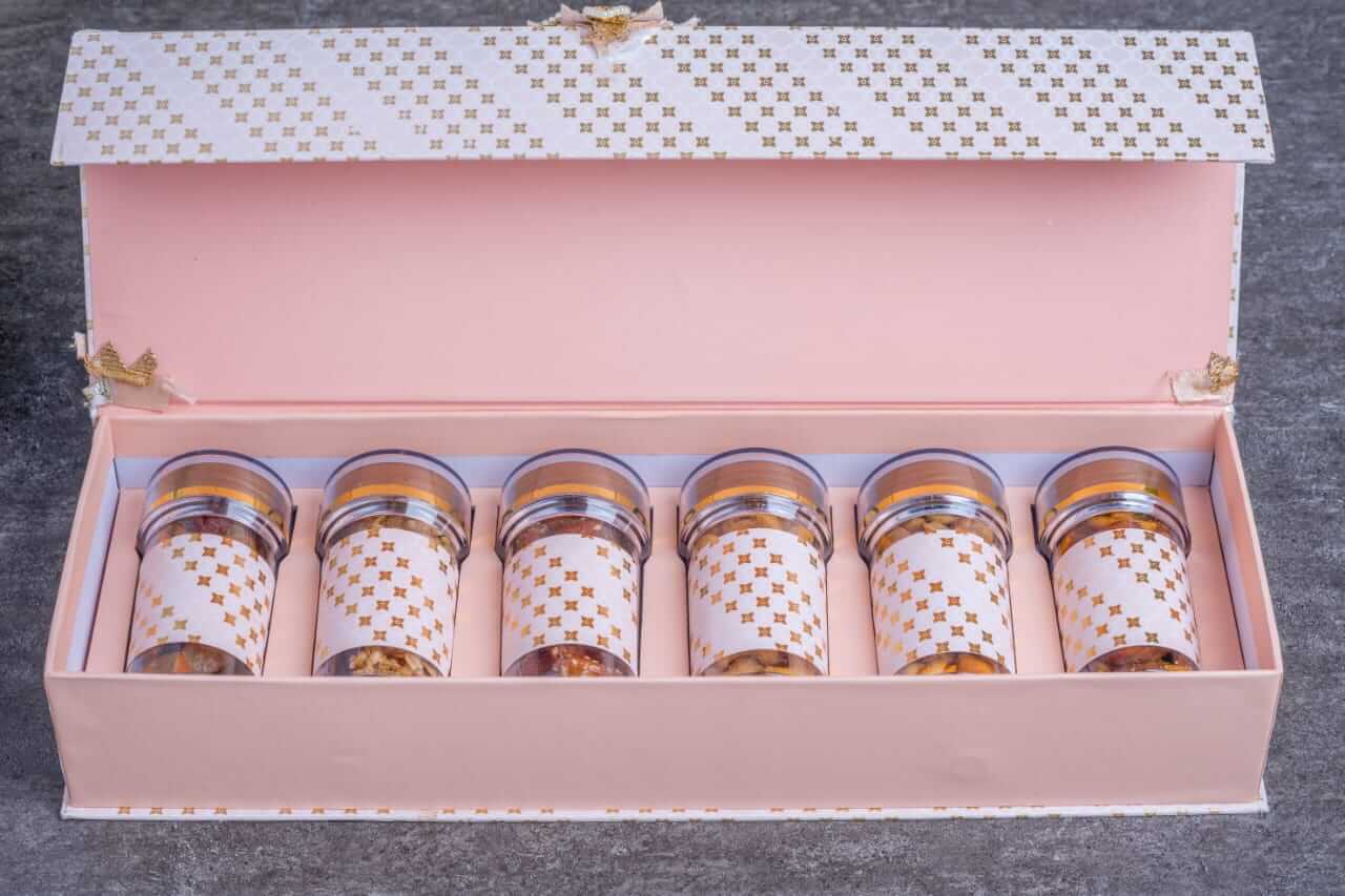 1633438667_Diwali-Gifts-For-Clients-7-02