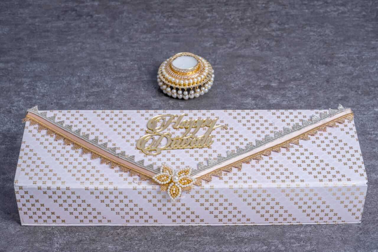 1633438667_Diwali-Gifts-For-Clients-7-03