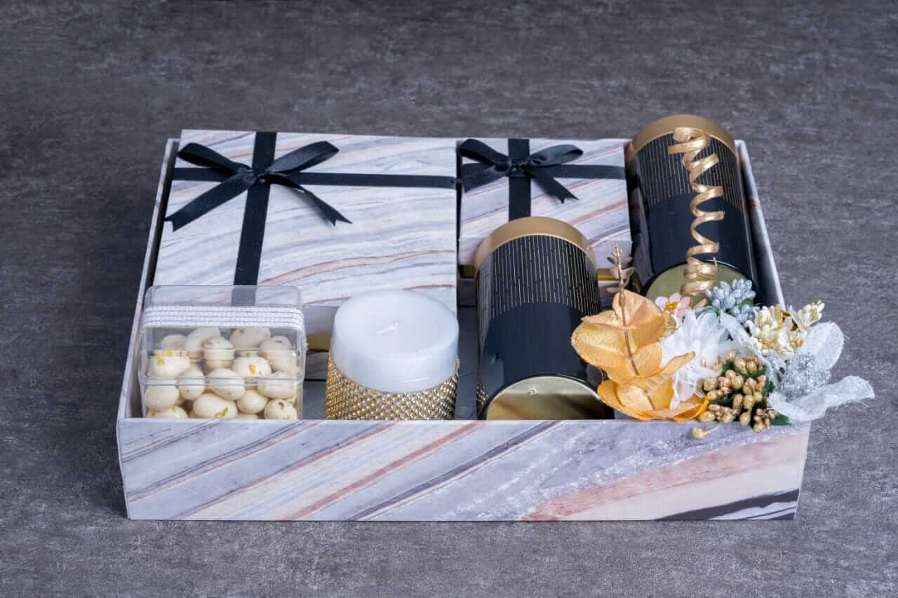 1633500654_Corporate-Diwali-Gifts-India-13-02