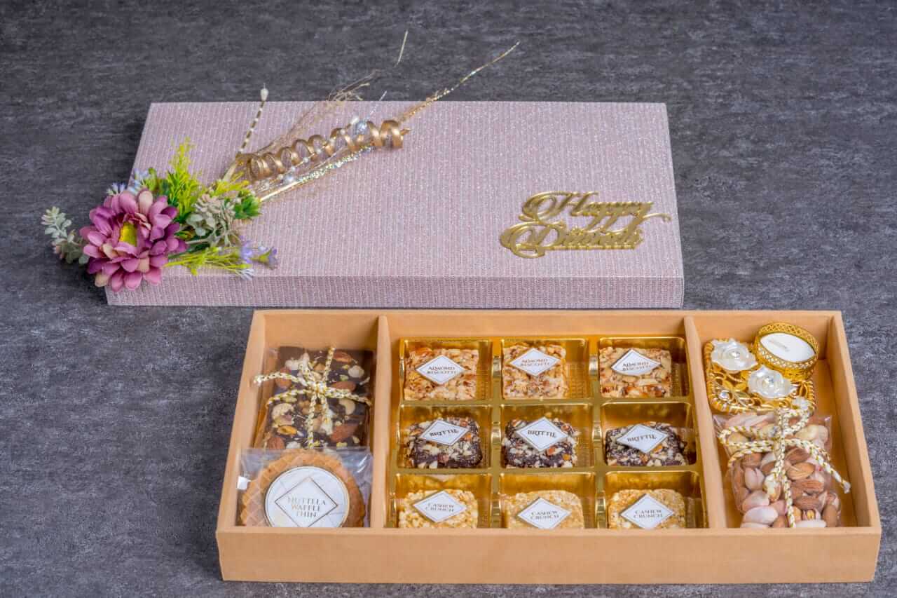 1633500886_Diwali-Chocolate-Gift-Box-3-02