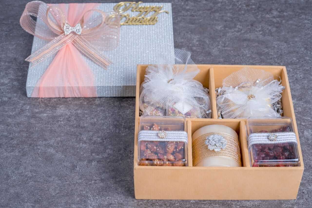1633503097_Diwali-Gift-Box-4-02