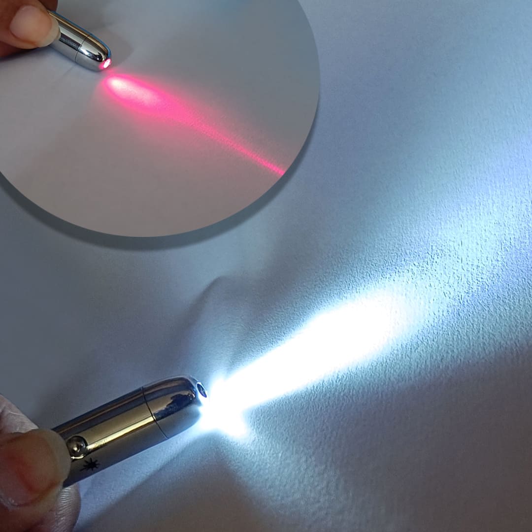 1744801794_Premium_4-in-1_Personalized_Laser_Pointer_Pen-7